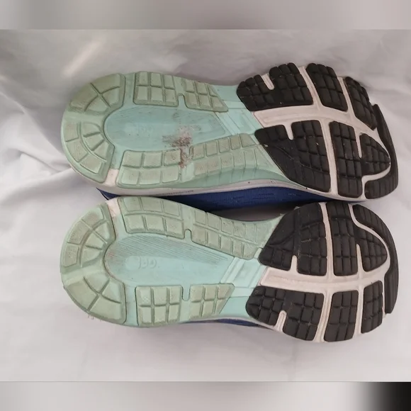 Asics Blue Running Shoes Women's Size 7.5 - Picture 3 of 4